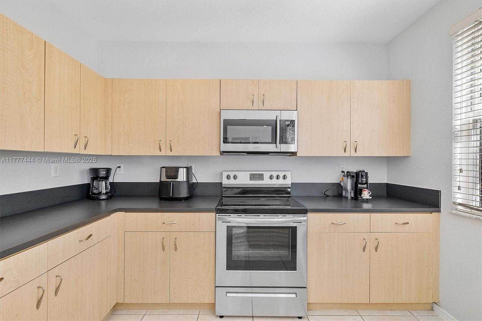 Small Image of 1431 SOUTH EAST 18TH TERRACE, Homestead Number 12