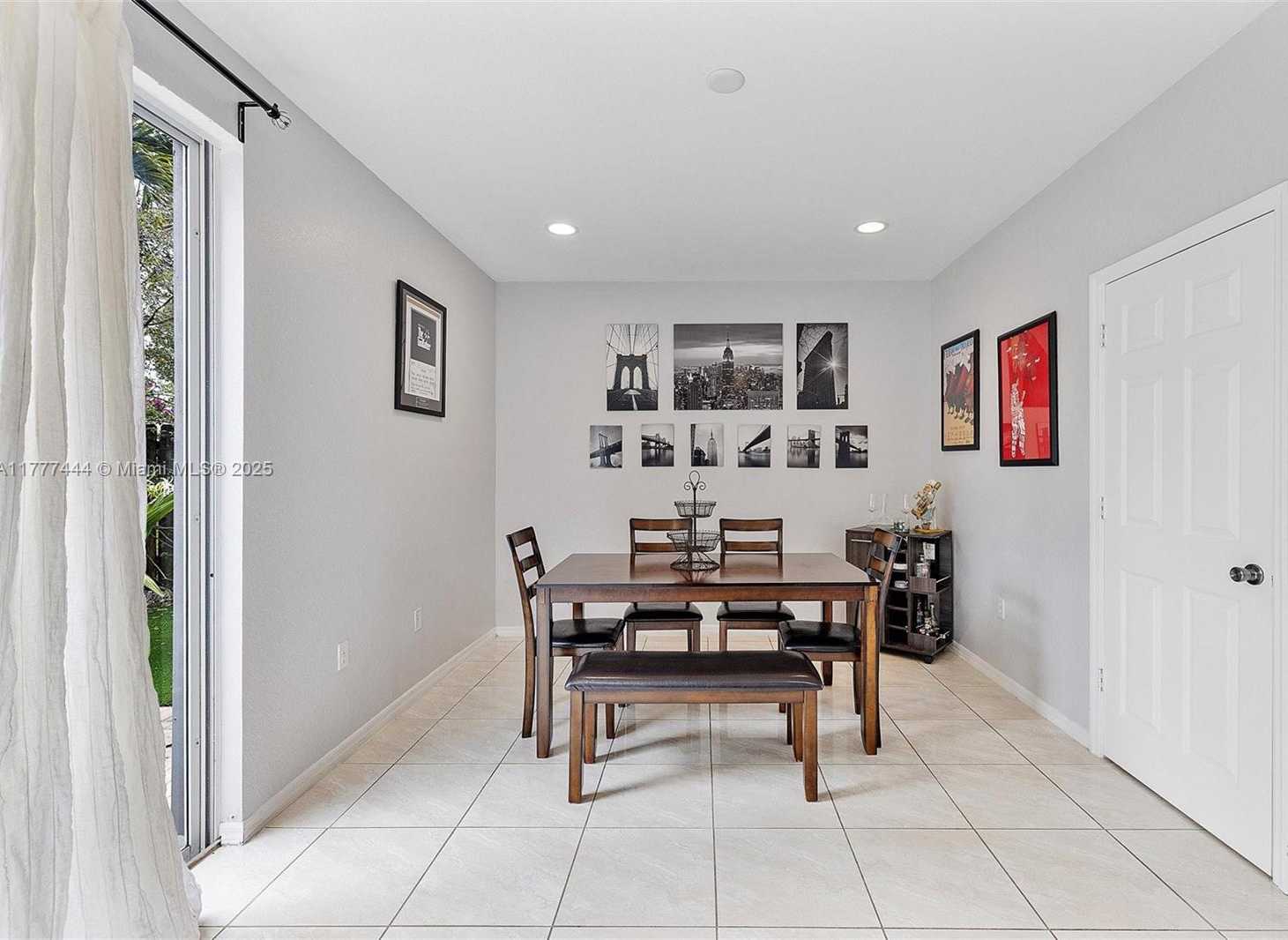 Small Image of 1431 SOUTH EAST 18TH TERRACE, Homestead Number 15