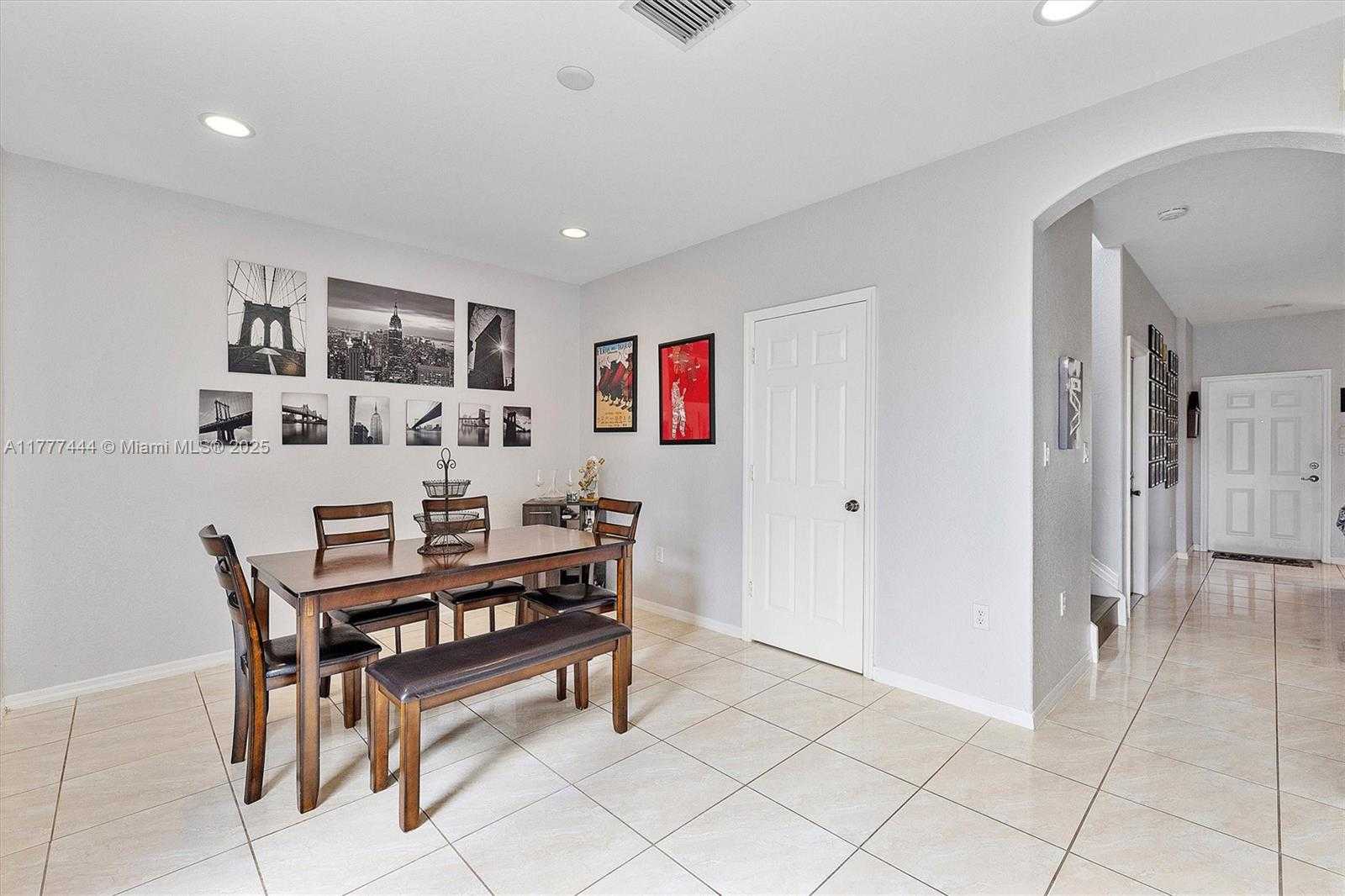 Small Image of 1431 SOUTH EAST 18TH TERRACE, Homestead Number 16