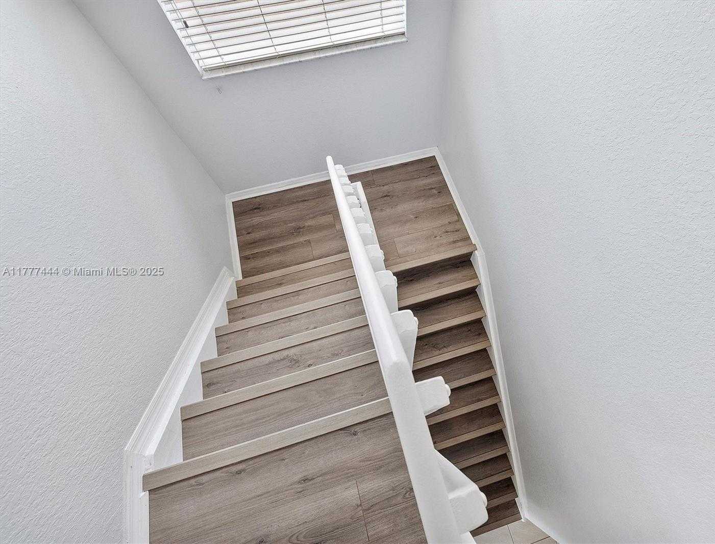 Small Image of 1431 SOUTH EAST 18TH TERRACE, Homestead Number 23