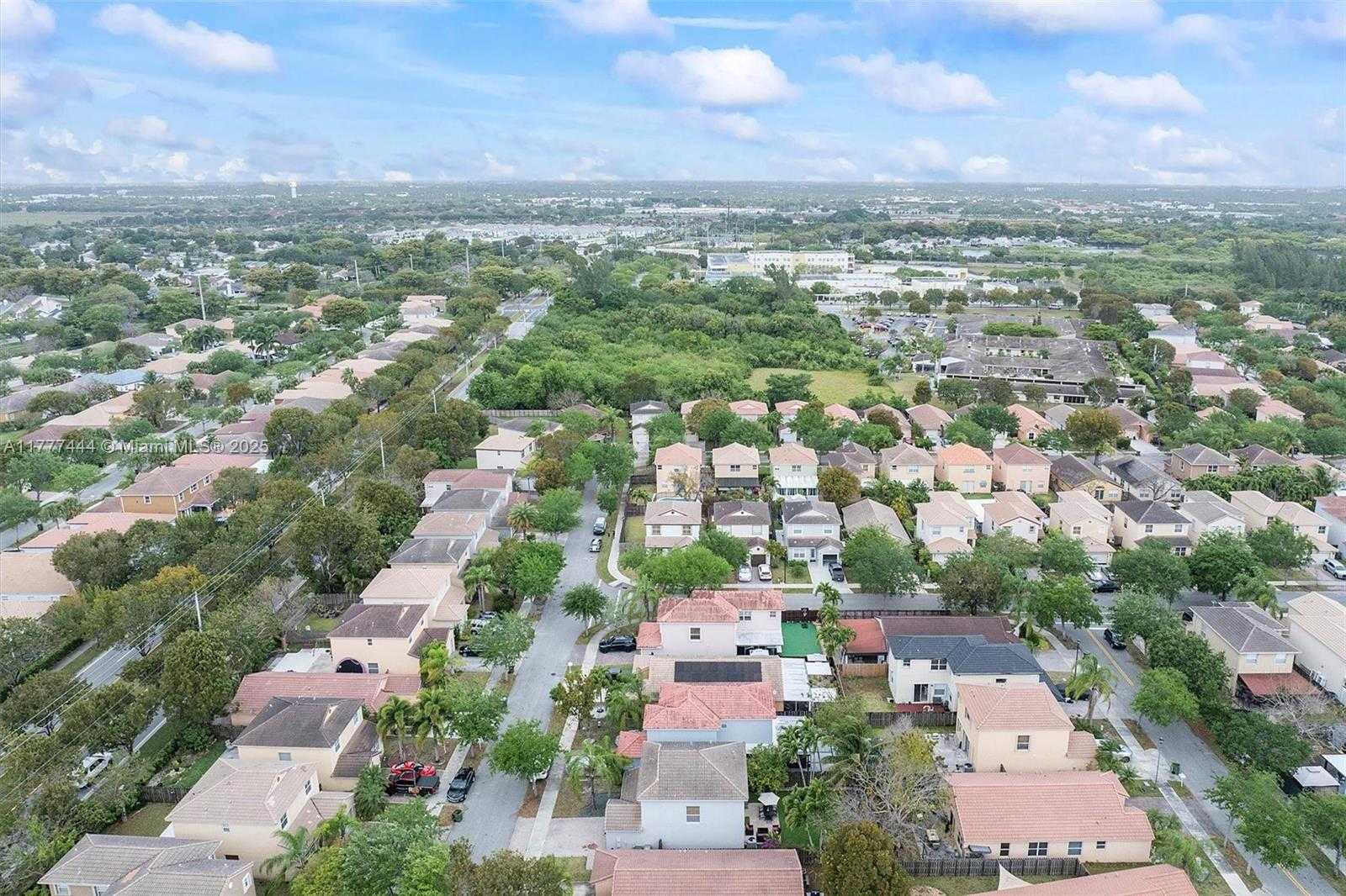 Small Image of 1431 SOUTH EAST 18TH TERRACE, Homestead Number 44
