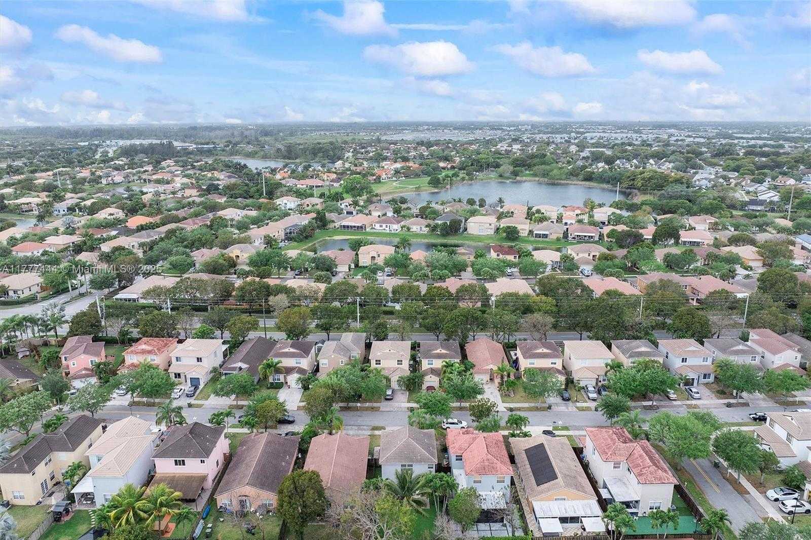 Small Image of 1431 SOUTH EAST 18TH TERRACE, Homestead Number 47