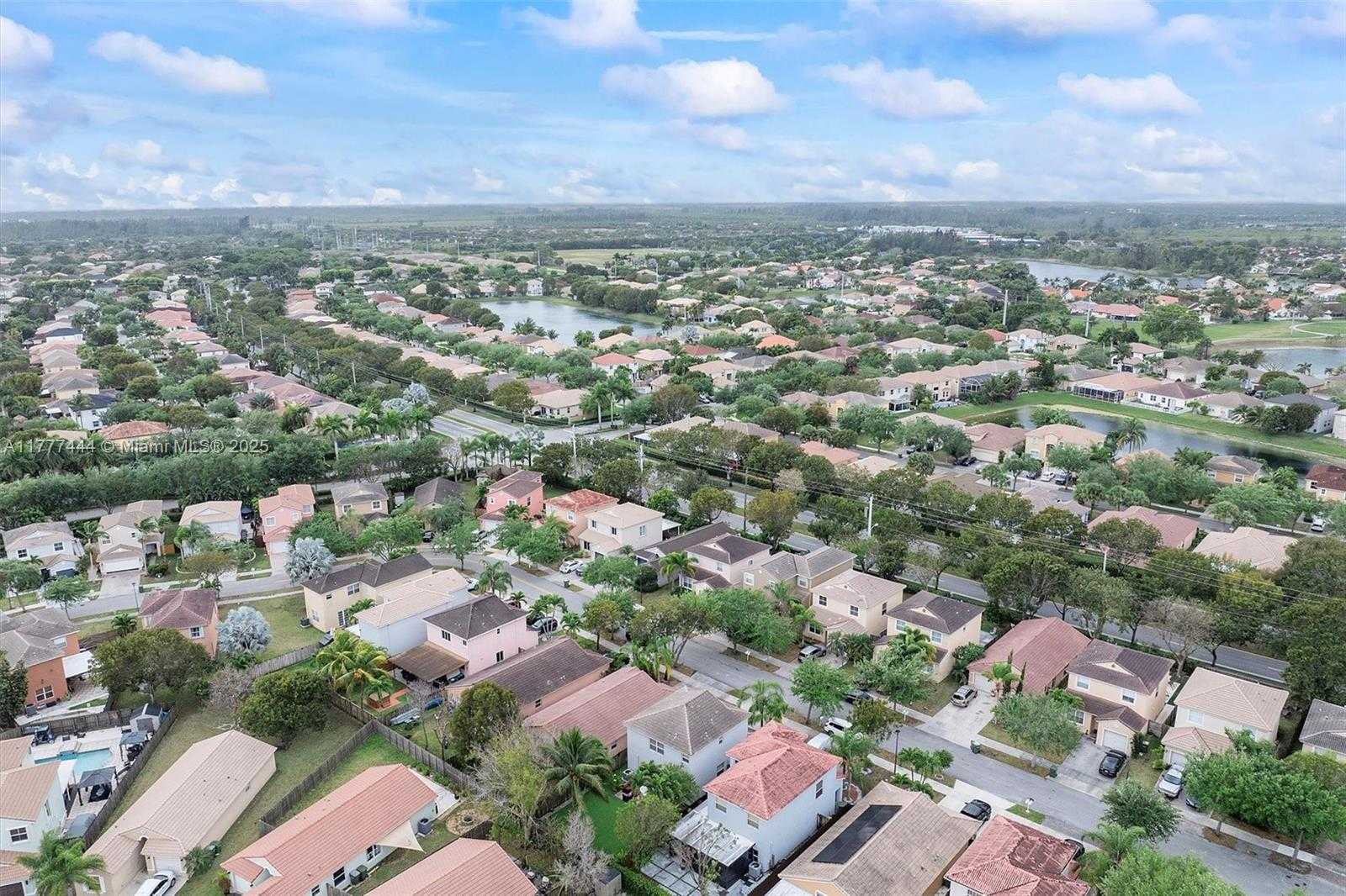 Small Image of 1431 SOUTH EAST 18TH TERRACE, Homestead Number 48