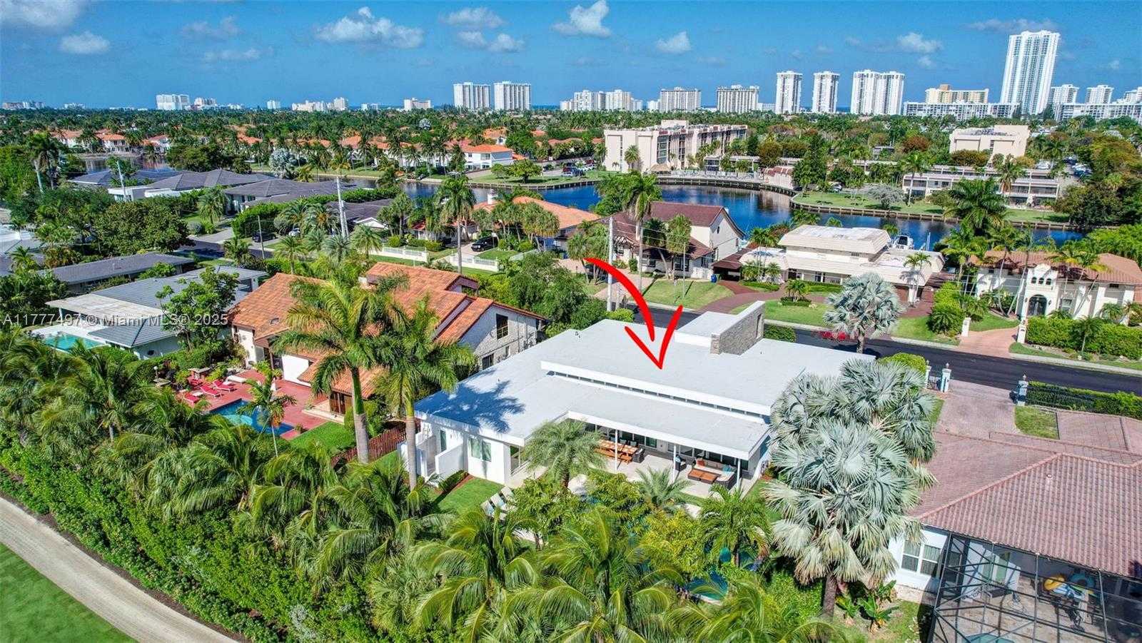 Small Image of 907 DIPLOMAT PKWY, Hallandale Beach Number 48