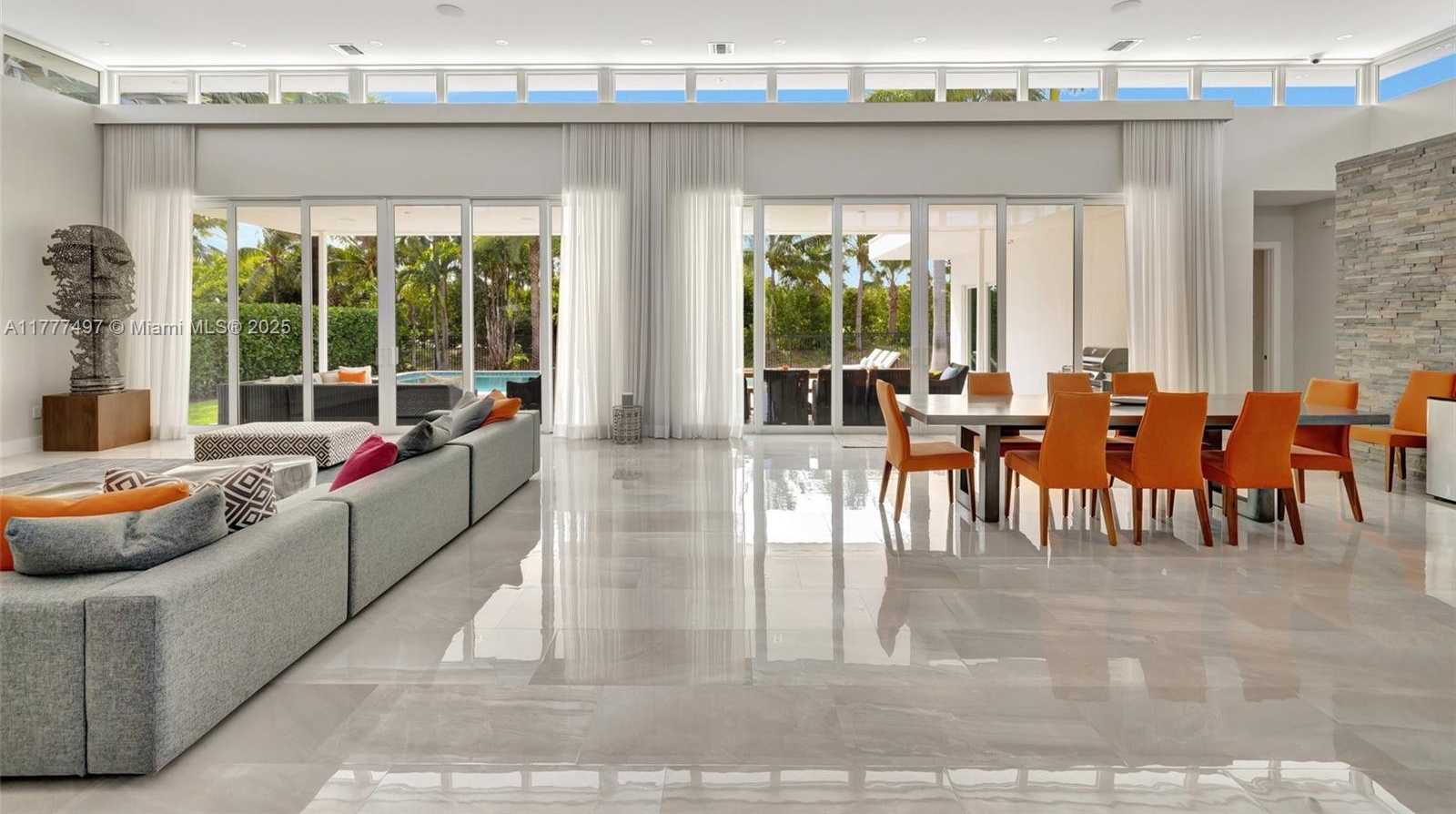 Small Image of 907 DIPLOMAT PKWY, Hallandale Beach Number 6