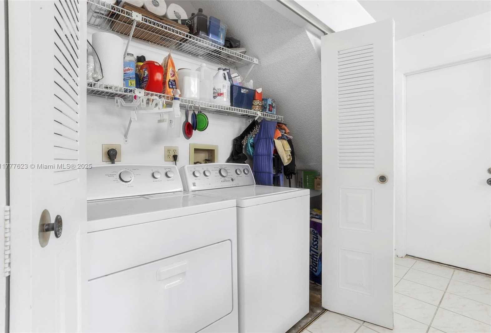 Small Image of 11992 NORTH WEST 13TH ST, Pembroke Pines Number 15