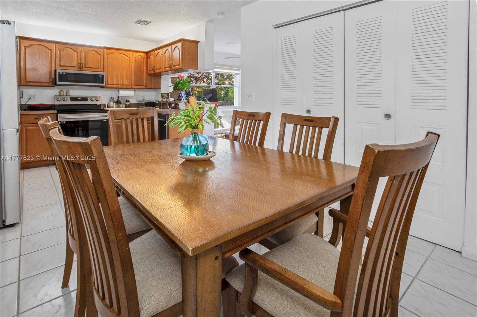 Small Image of 11992 NORTH WEST 13TH ST, Pembroke Pines Number 18