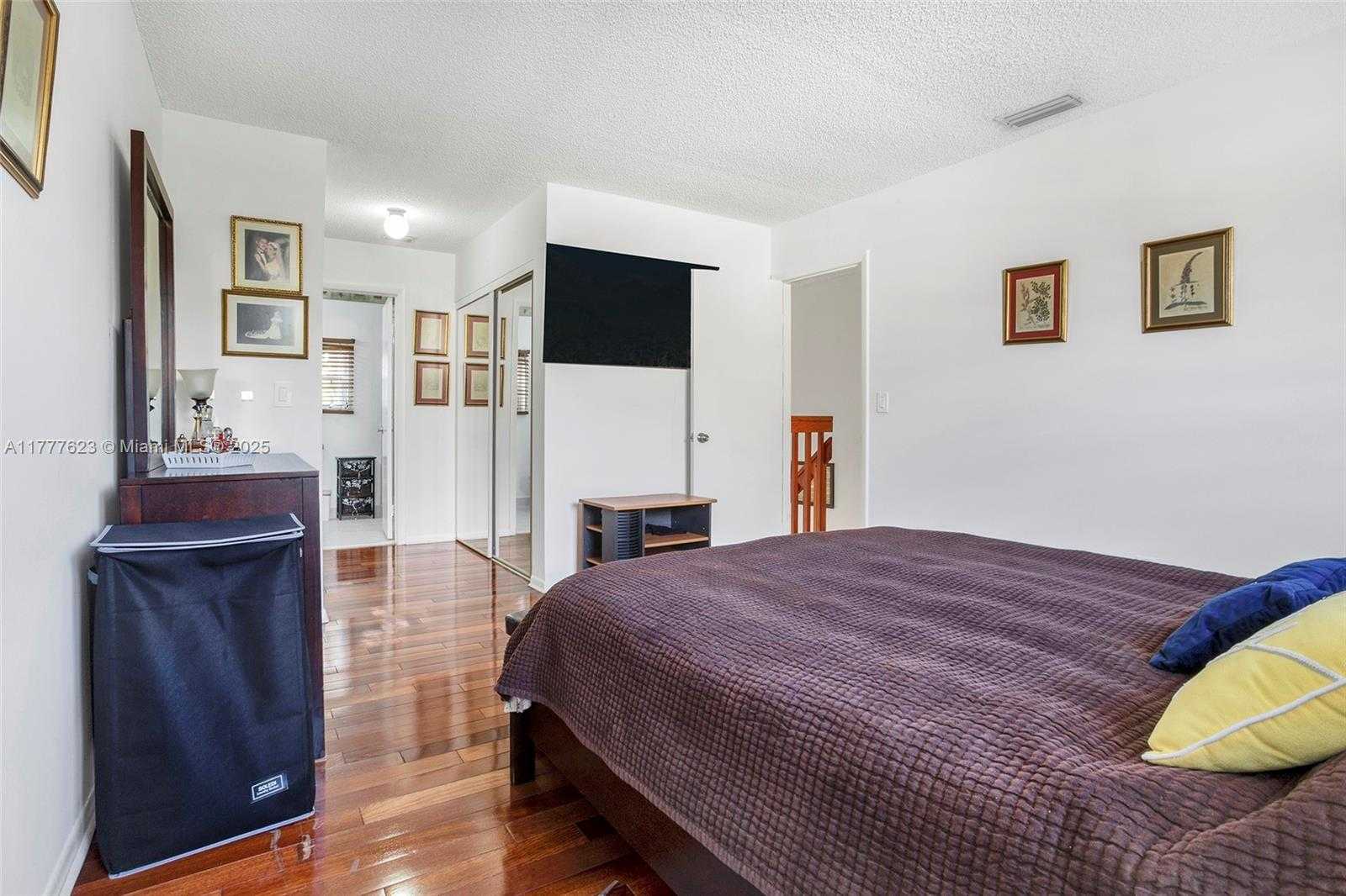 Small Image of 11992 NORTH WEST 13TH ST, Pembroke Pines Number 22