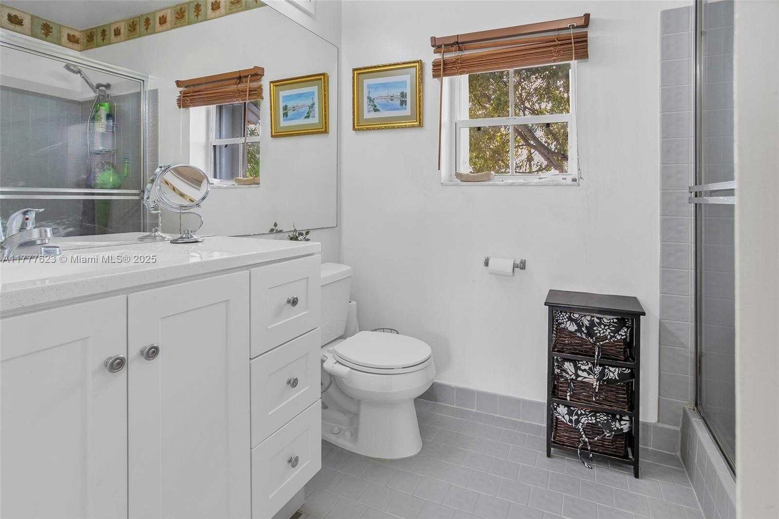 Small Image of 11992 NORTH WEST 13TH ST, Pembroke Pines Number 25