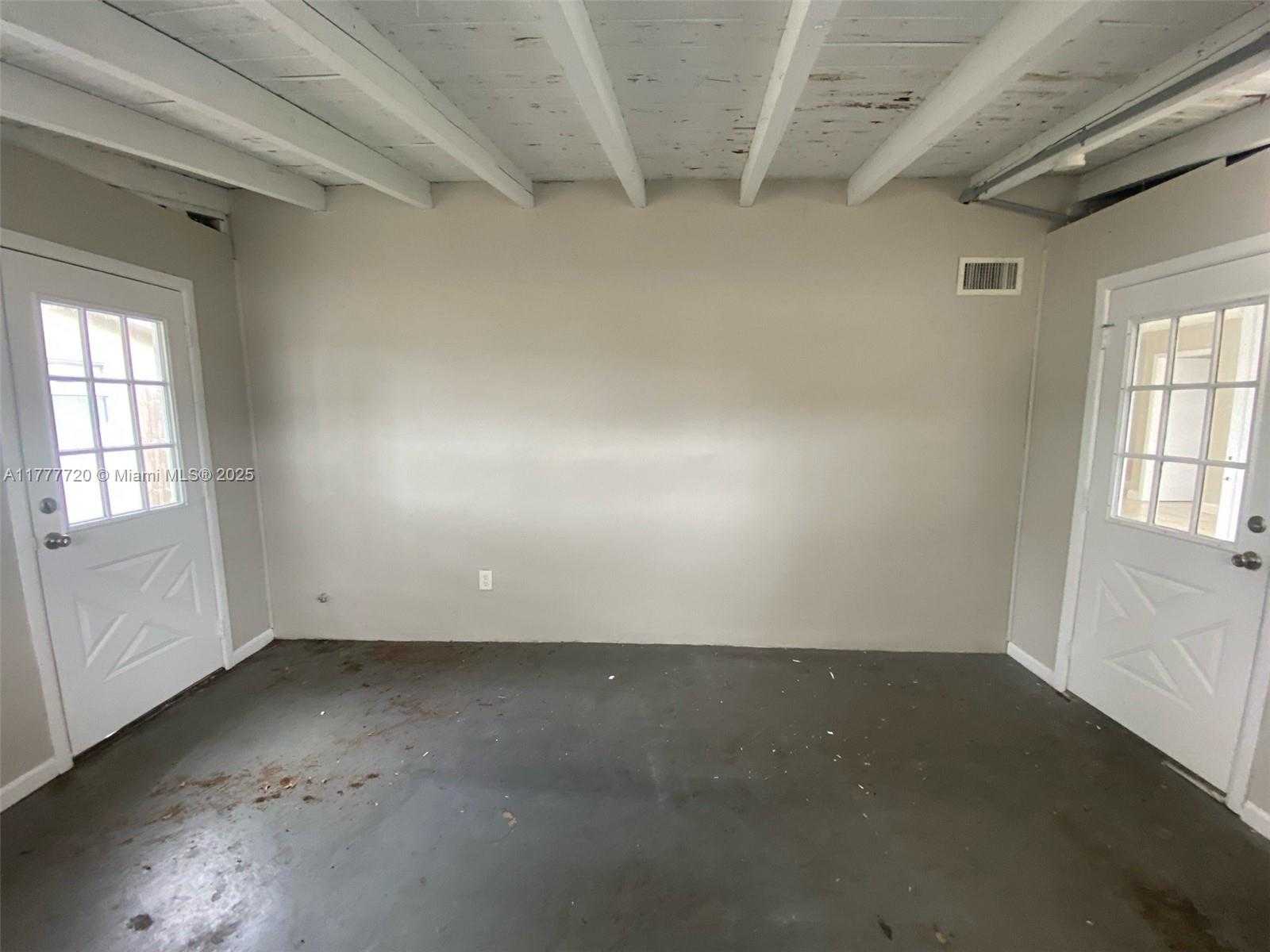 Small Image of 5810 SOUTH WEST 54TH AVE, Davie Number 23