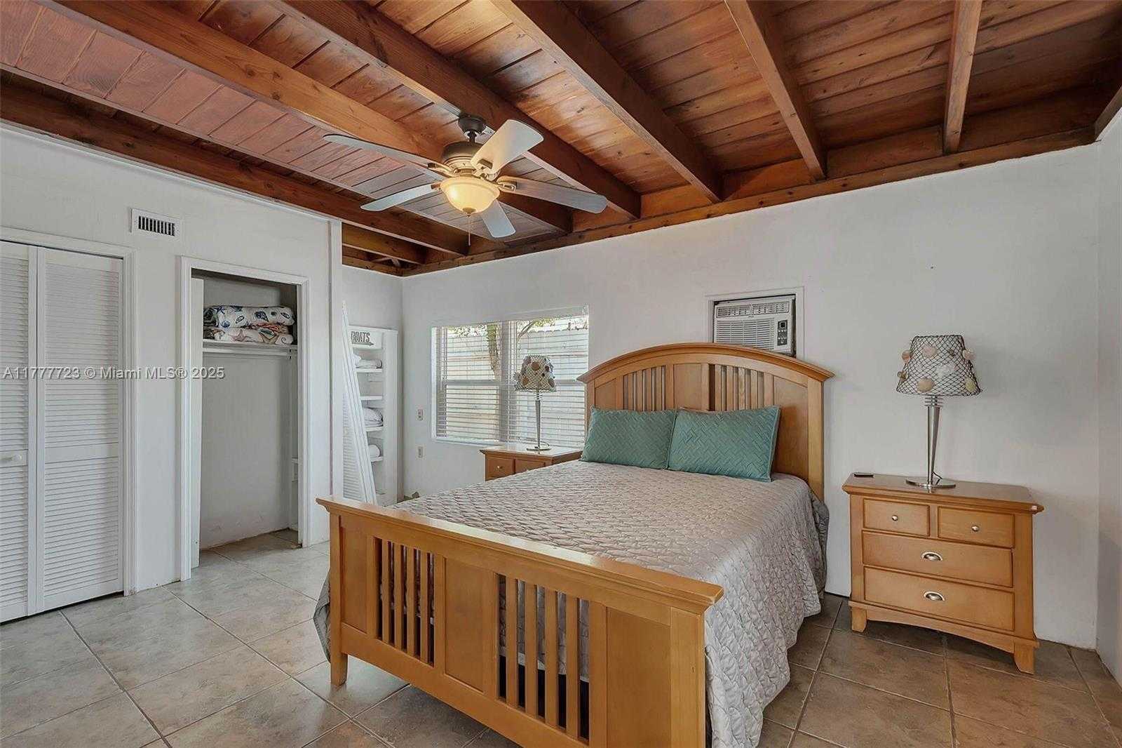 Small Image of 108 LONG BEN DR, Key Largo Number 15