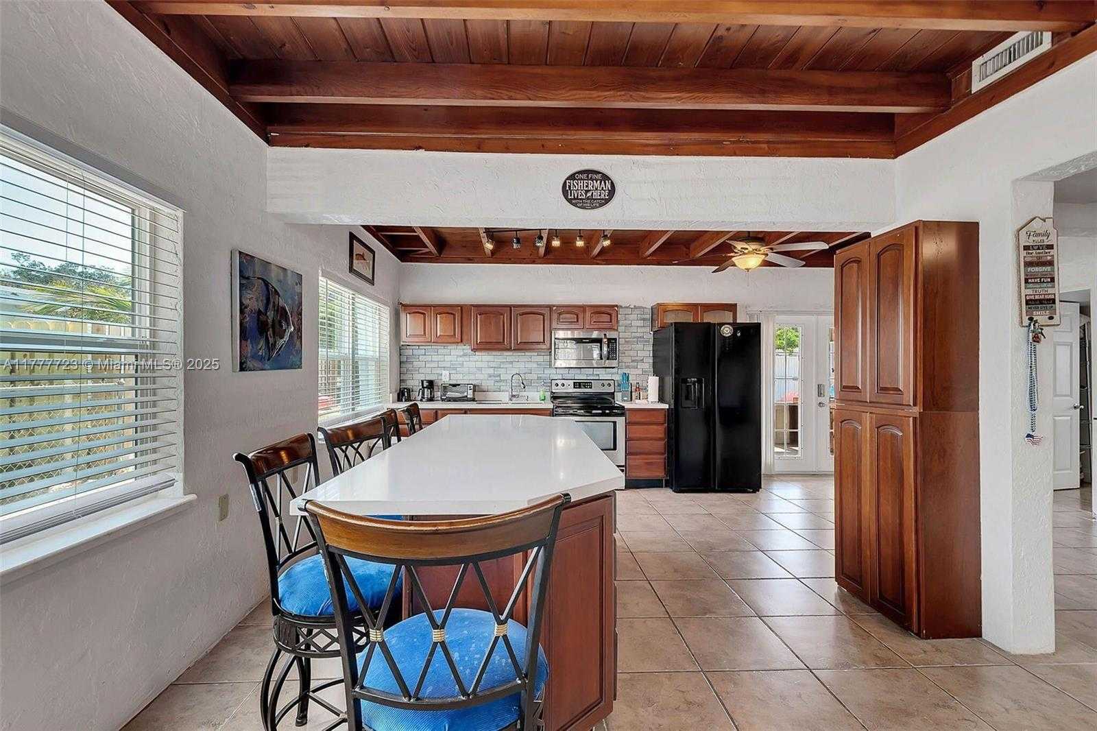 Small Image of 108 LONG BEN DR, Key Largo Number 20