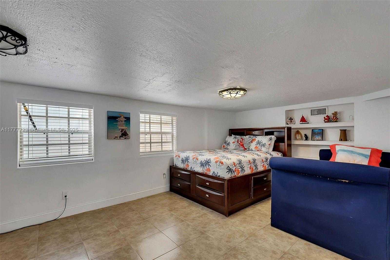 Small Image of 108 LONG BEN DR, Key Largo Number 24