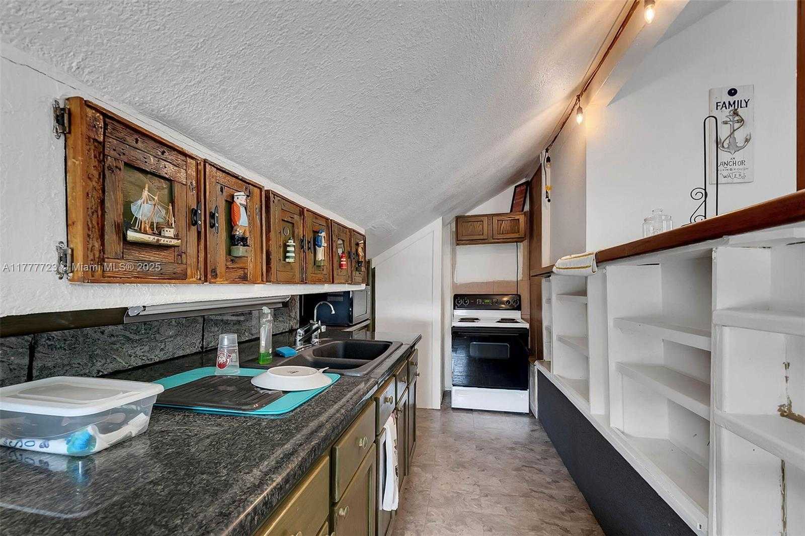 Small Image of 108 LONG BEN DR, Key Largo Number 30