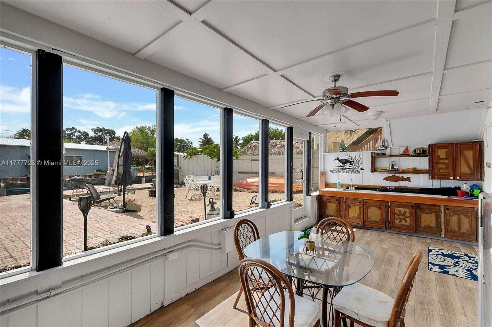 Small Image of 108 LONG BEN DR, Key Largo Number 37
