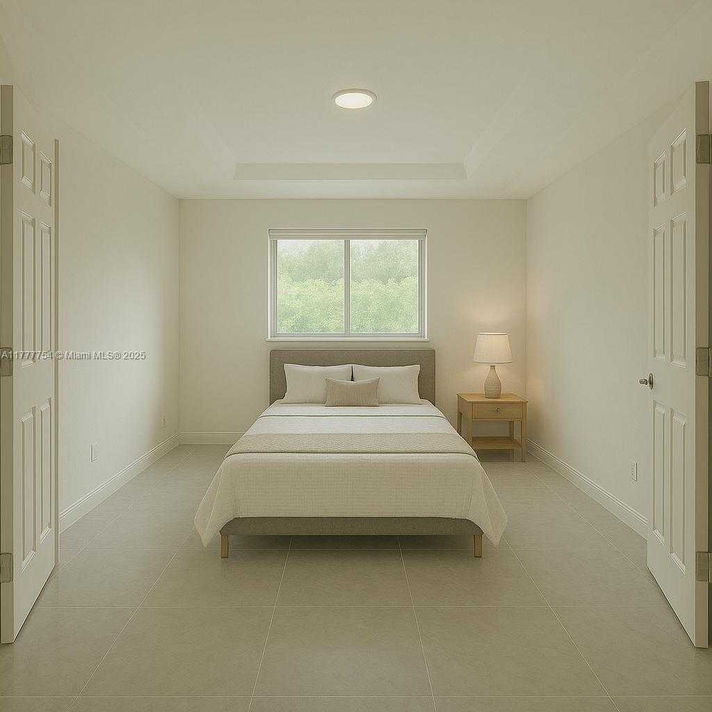 Small Image of 11244, Doral Number 12