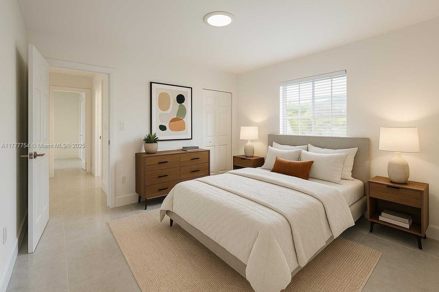 Small Image of 11244, Doral Number 22