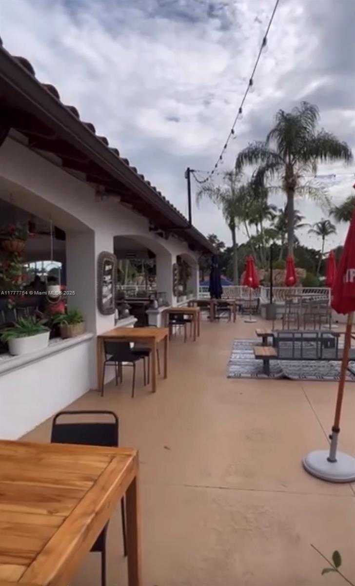 Small Image of 11244, Doral Number 55