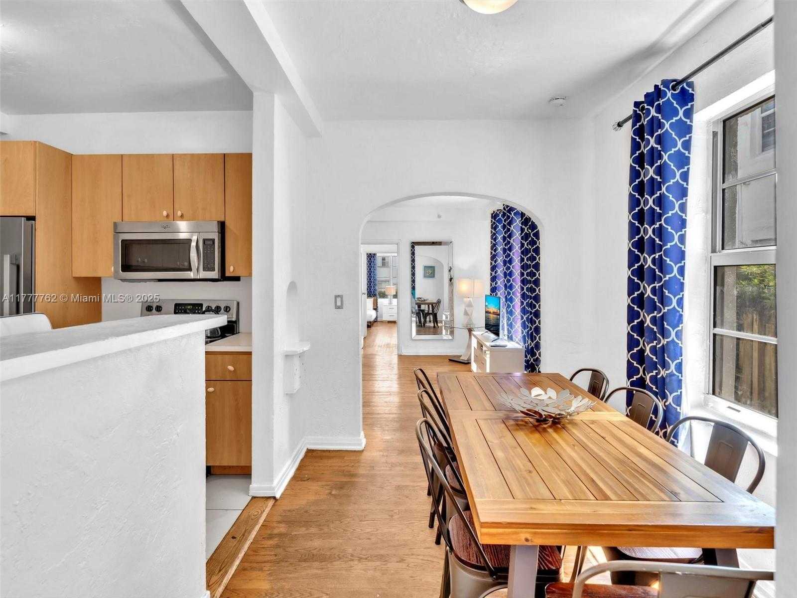 Small Image of 1534 EUCLID AVENUE, Miami Beach Number 23