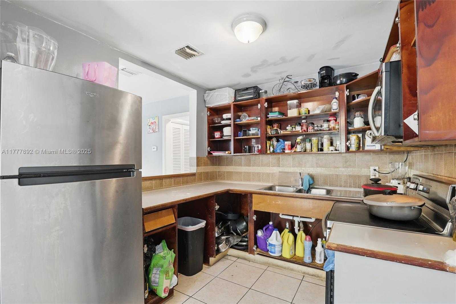 Small Image of 936 38TH ST, West Palm Beach Number 11