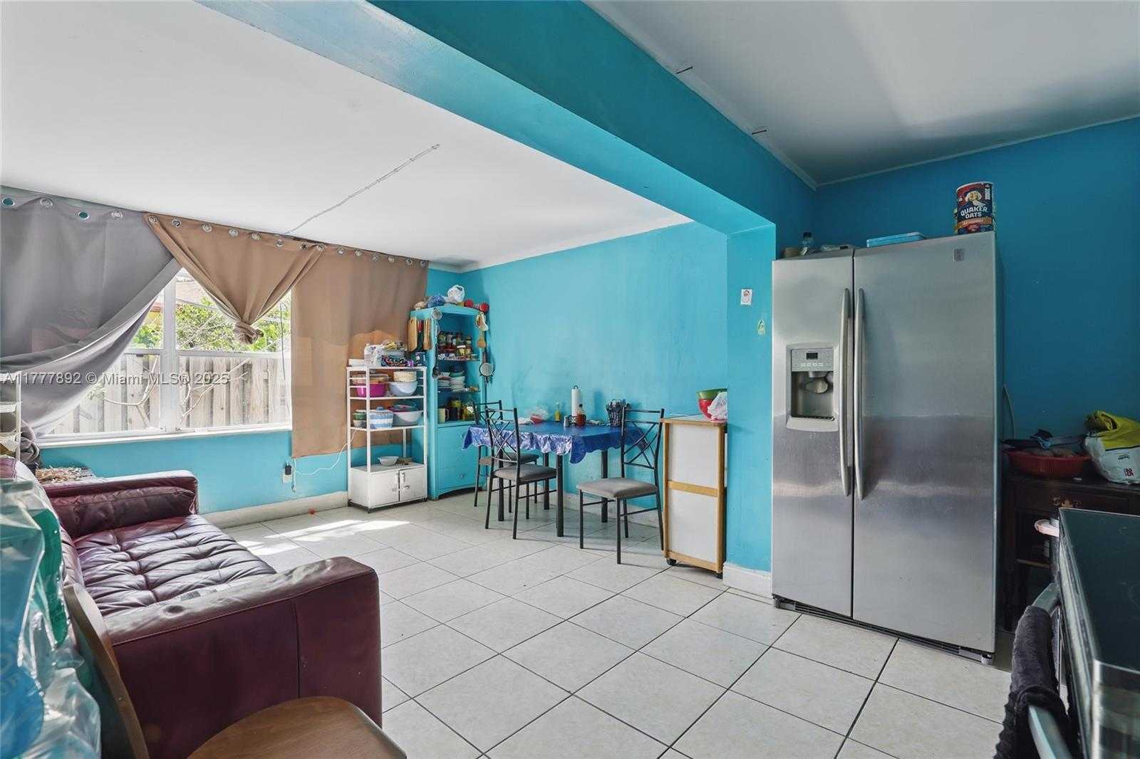 Small Image of 936 38TH ST, West Palm Beach Number 23