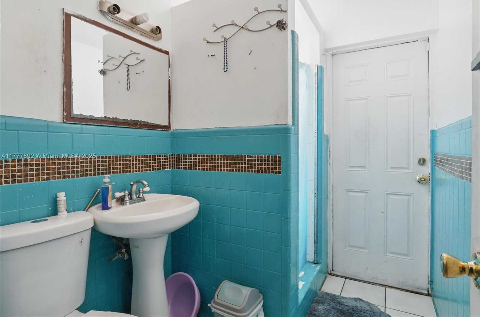 Small Image of 936 38TH ST, West Palm Beach Number 25