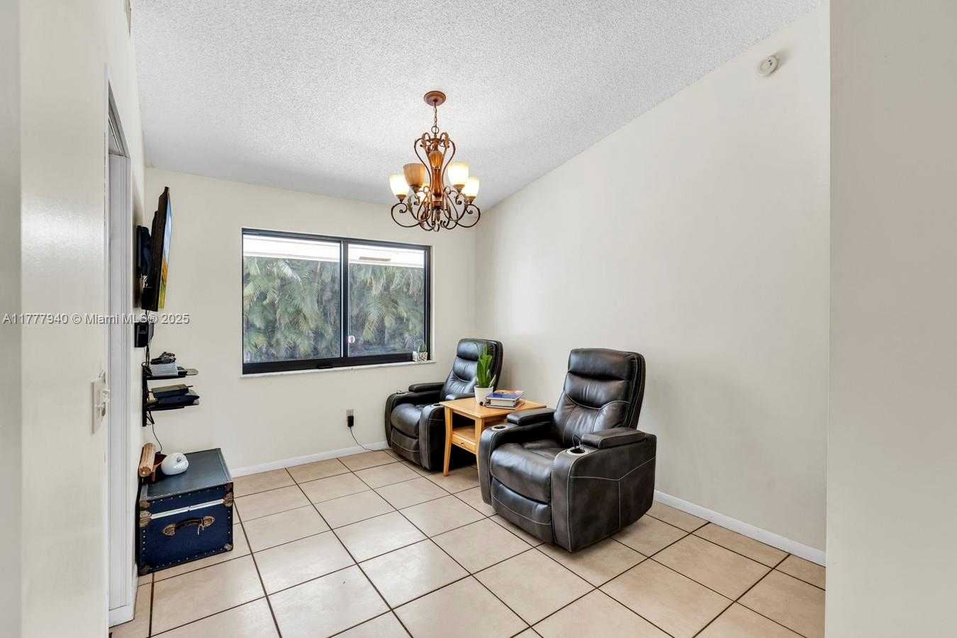 Small Image of 14811 ARCHERHALL ST, Davie Number 10