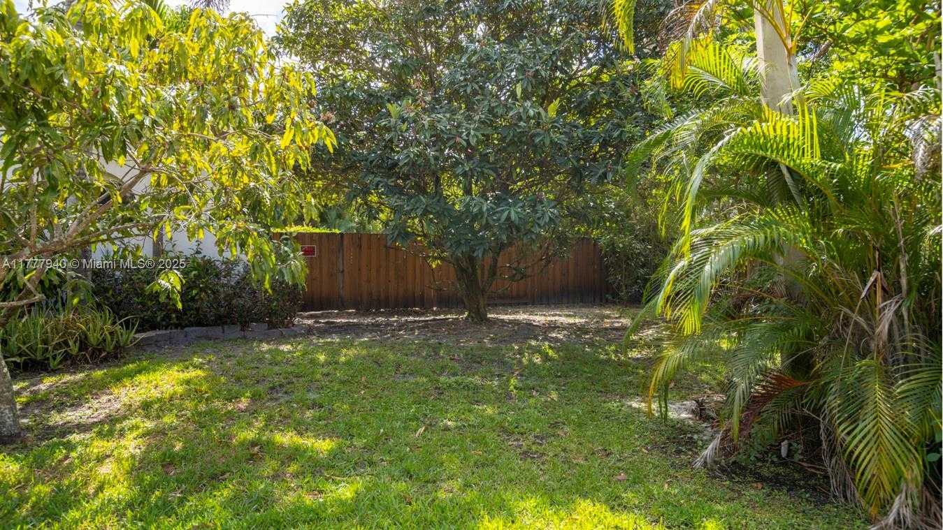 Small Image of 14811 ARCHERHALL ST, Davie Number 58