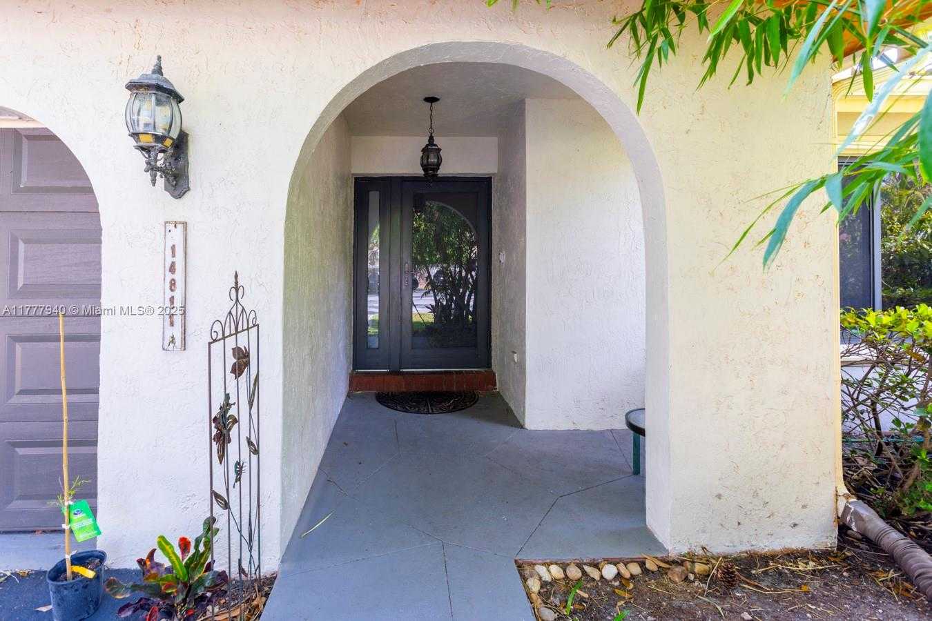 Small Image of 14811 ARCHERHALL ST, Davie Number 8