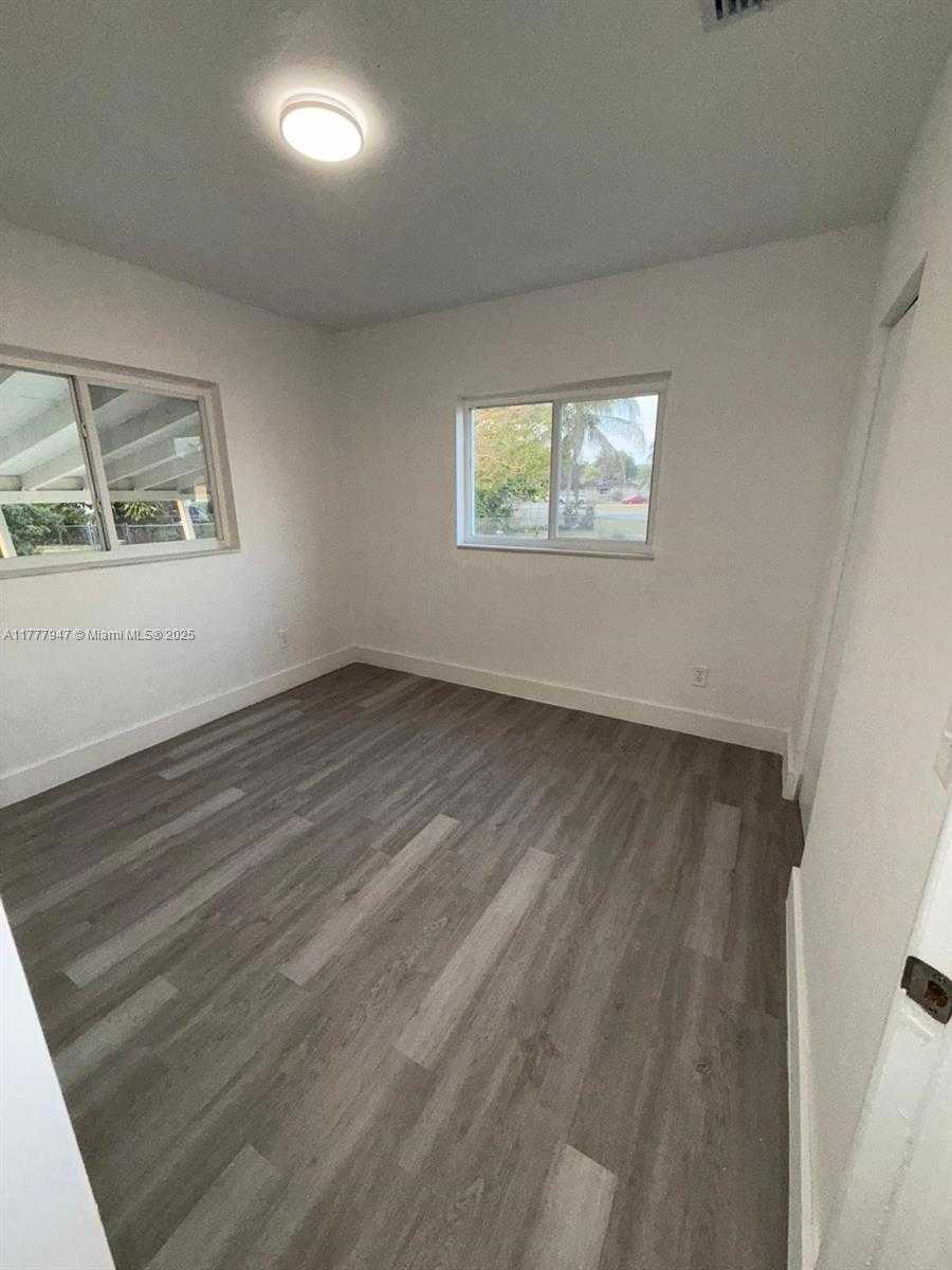 Small Image of 605, Homestead Number 17