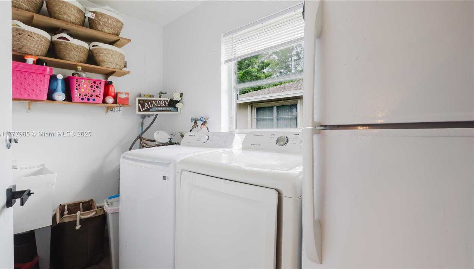 Small Image of 10300 NORTH WEST 80TH CT, Tamarac Number 18