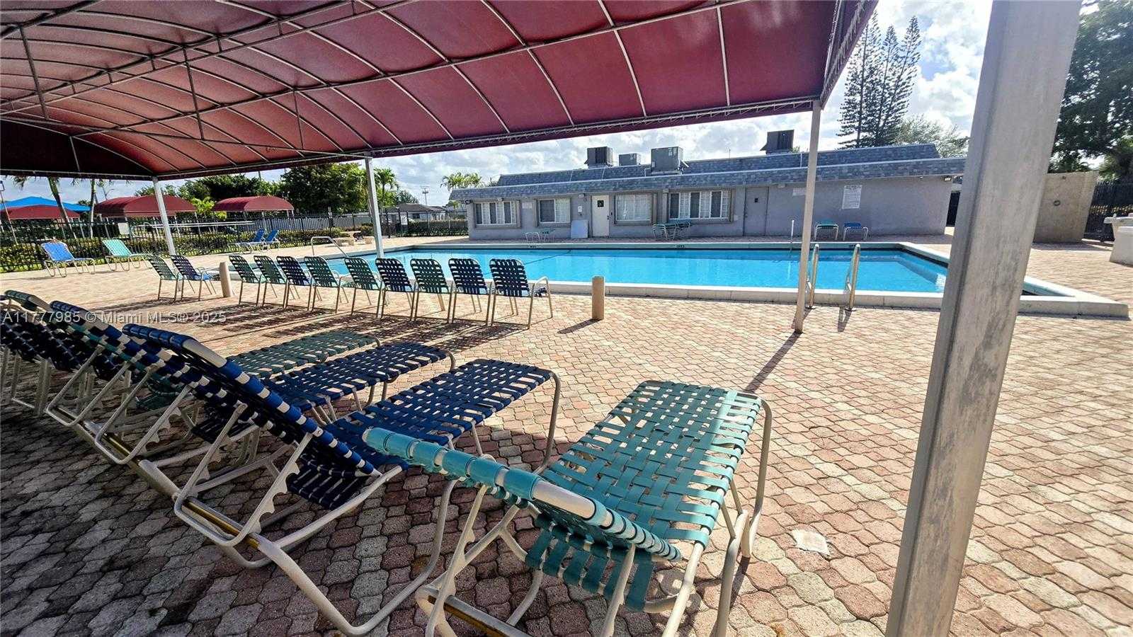 Small Image of 10300 NORTH WEST 80TH CT, Tamarac Number 30