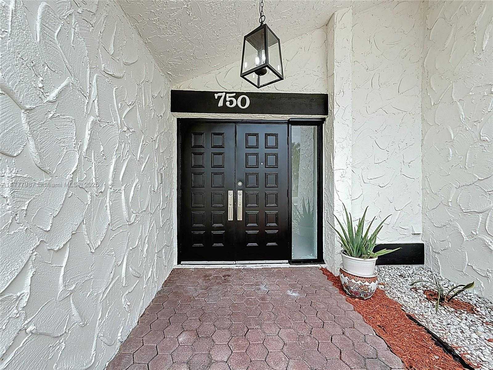 Small Image of 750 NORTH WEST 77TH AVE, Plantation Number 10