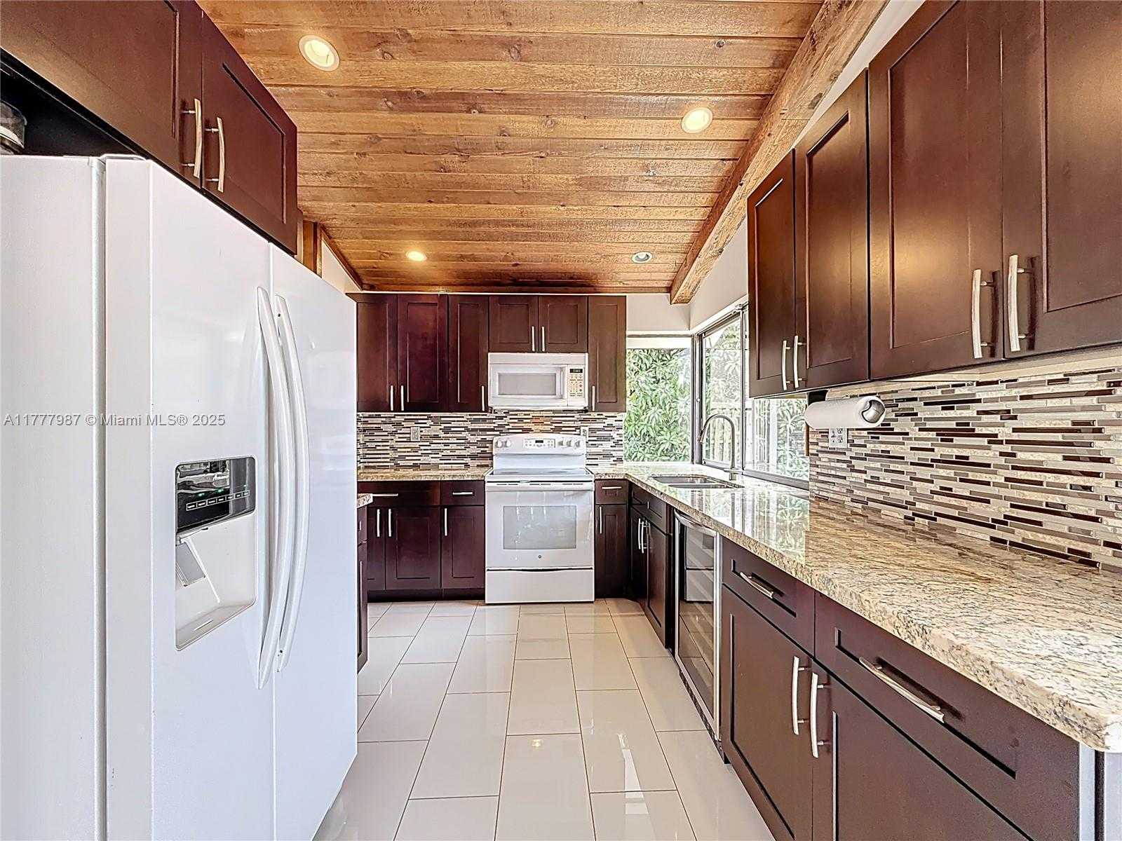 Small Image of 750 NORTH WEST 77TH AVE, Plantation Number 16
