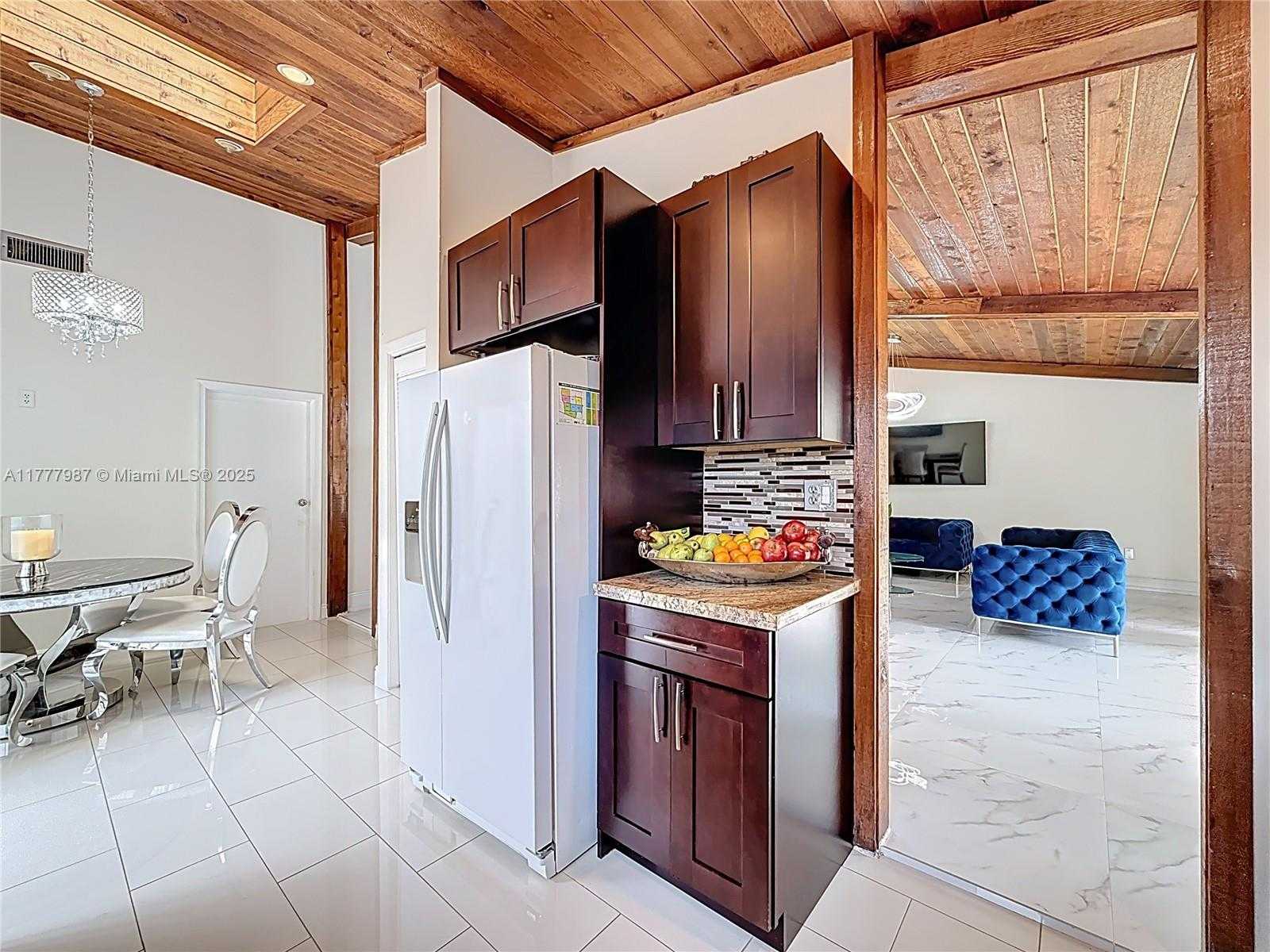 Small Image of 750 NORTH WEST 77TH AVE, Plantation Number 17