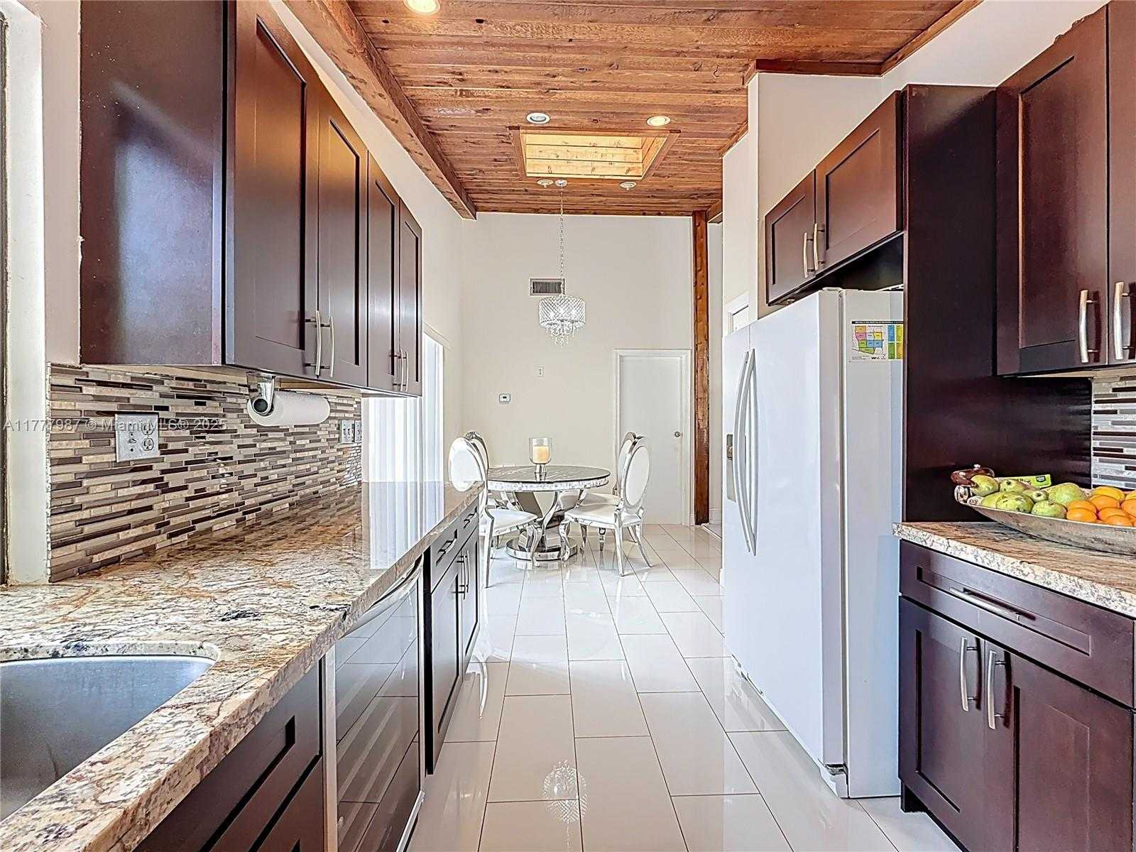 Small Image of 750 NORTH WEST 77TH AVE, Plantation Number 18