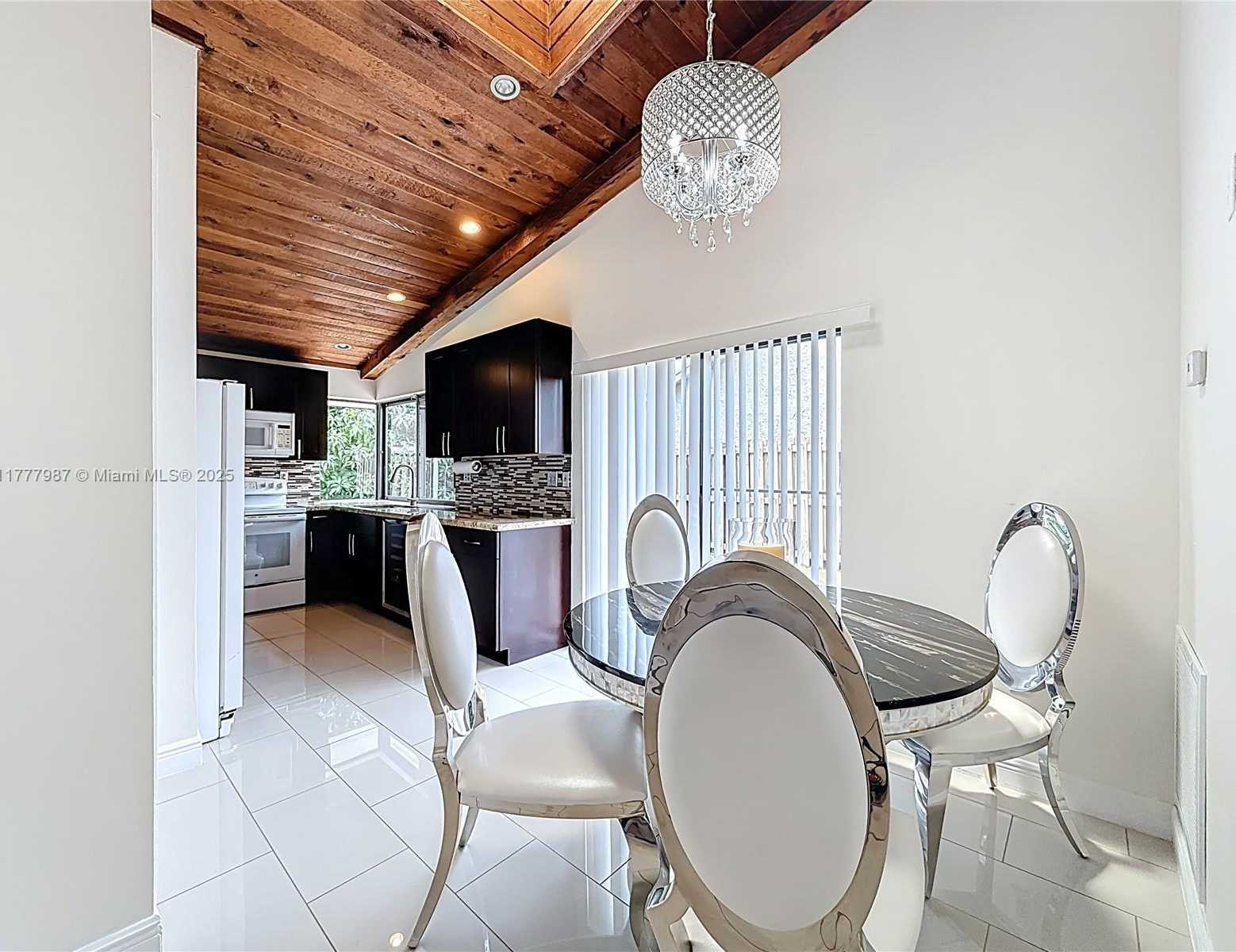 Small Image of 750 NORTH WEST 77TH AVE, Plantation Number 20