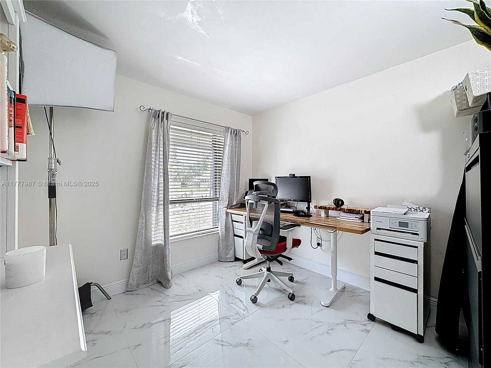 Small Image of 750 NORTH WEST 77TH AVE, Plantation Number 34