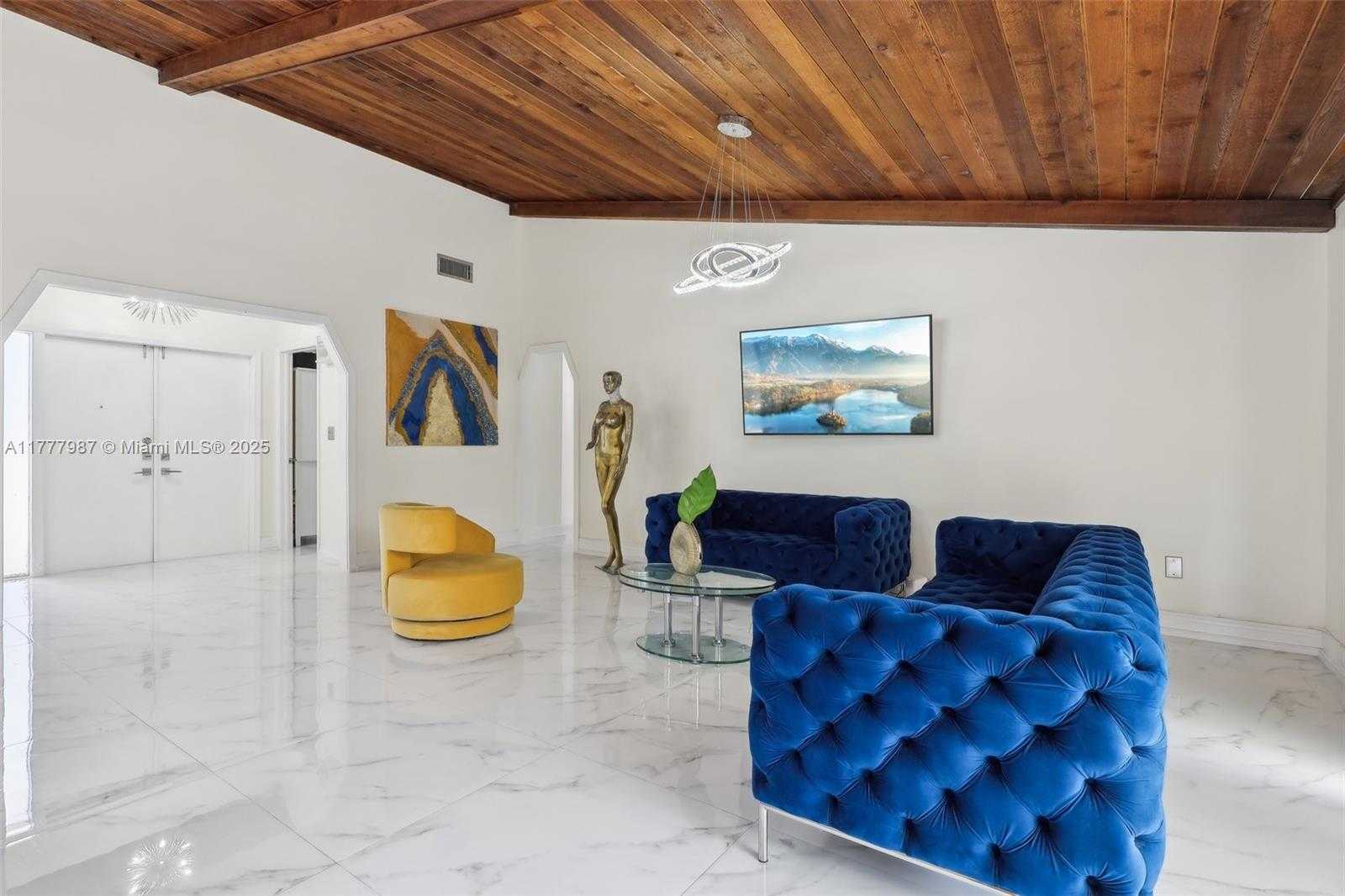 Small Image of 750 NORTH WEST 77TH AVE, Plantation Number 5