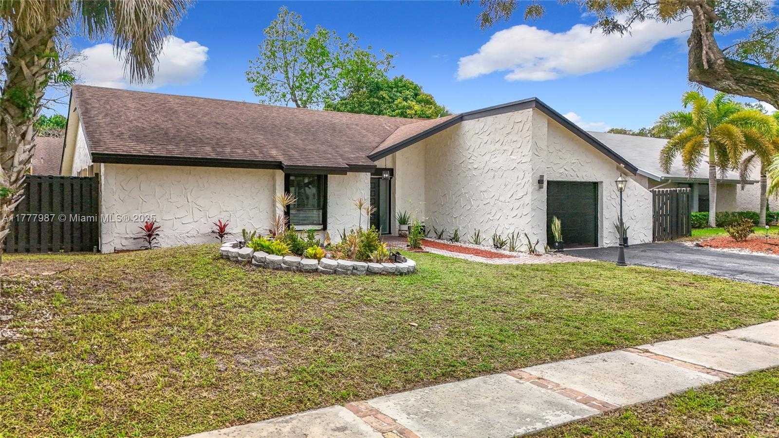 Small Image of 750 NORTH WEST 77TH AVE, Plantation Number 7