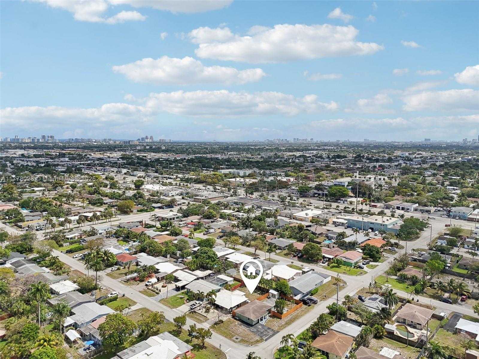 Small Image of 4580 NORTH WEST 3RD AVE, Oakland Park Number 2