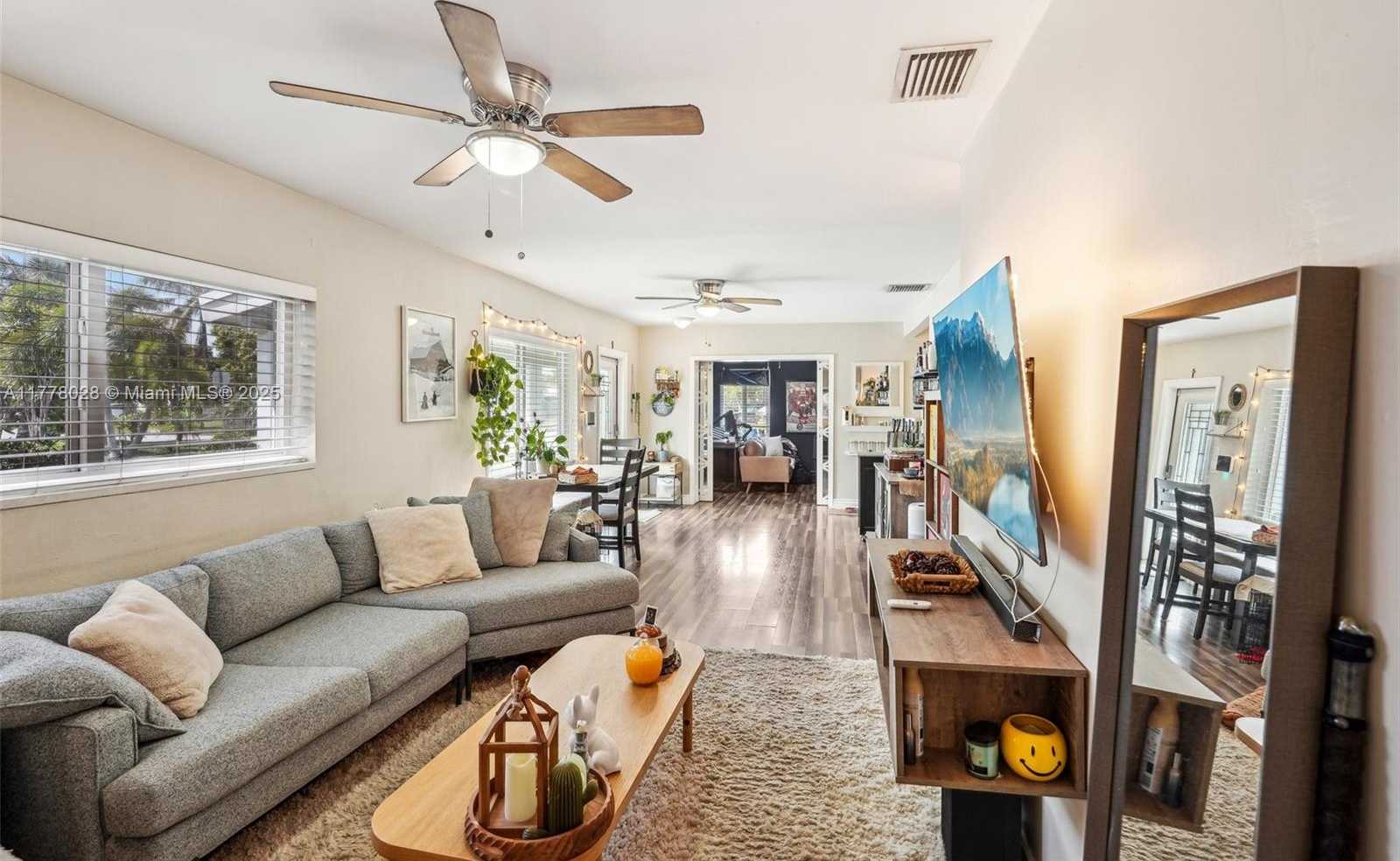 Small Image of 4580 NORTH WEST 3RD AVE, Oakland Park Number 4