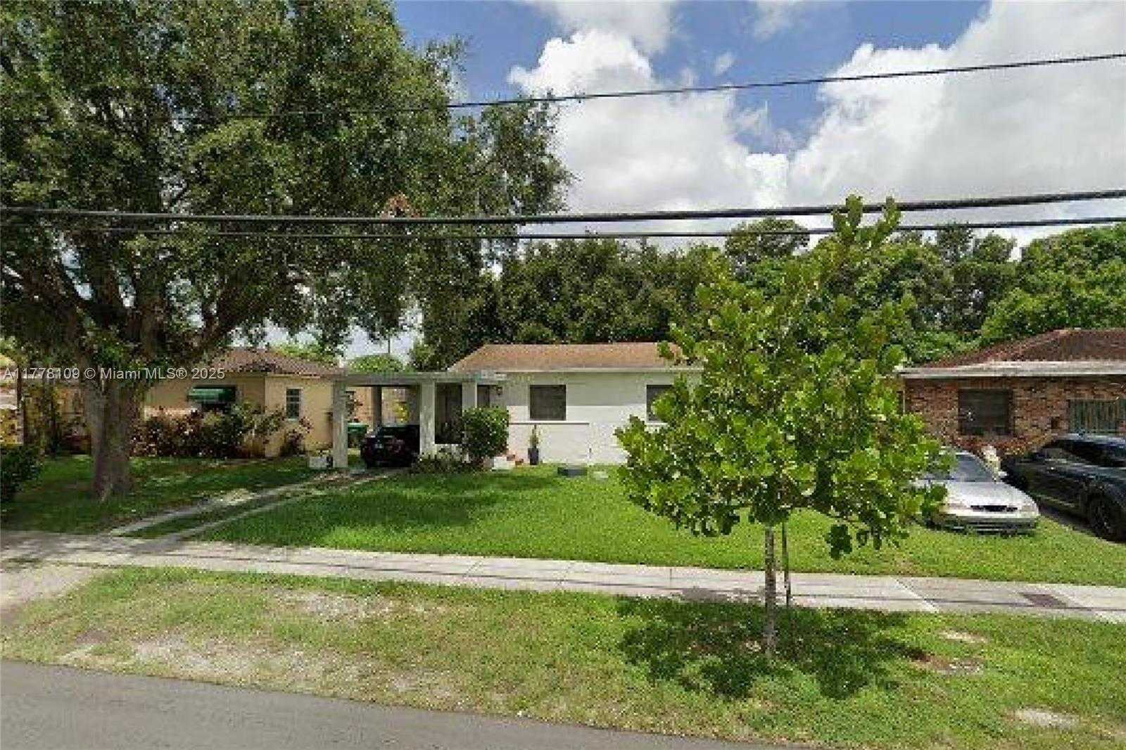 Small Image of 301 SOUTH WEST 51ST AVE, Miami Number 17
