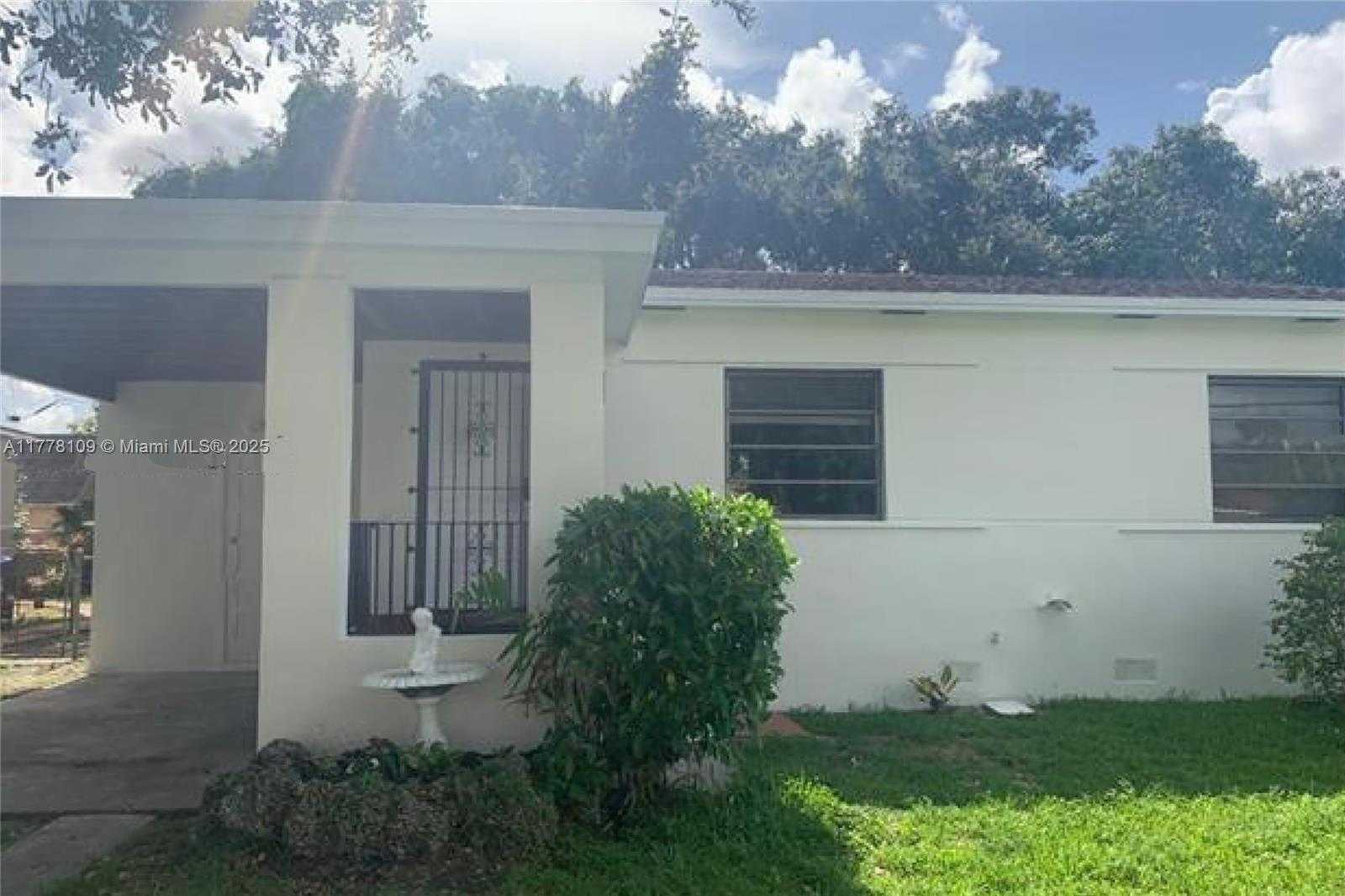 Small Image of 301 SOUTH WEST 51ST AVE, Miami Number 2