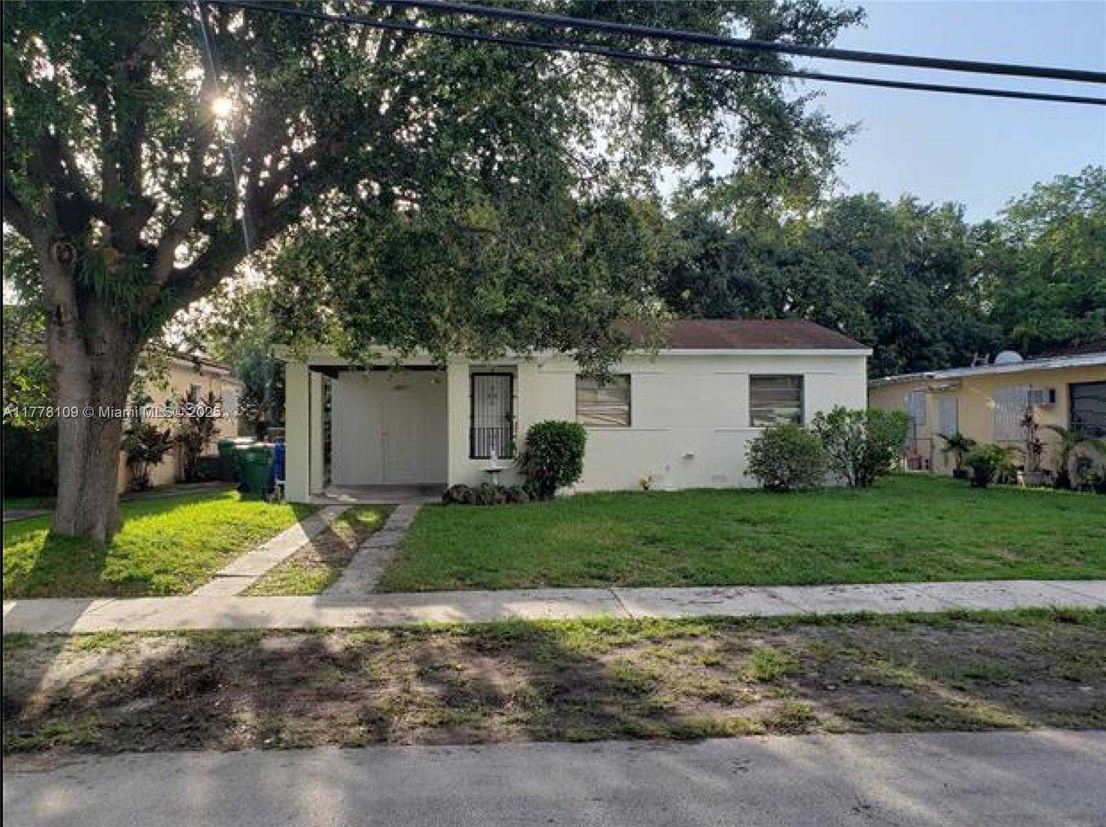 Small Image of 301 SOUTH WEST 51ST AVE, Miami Number 3
