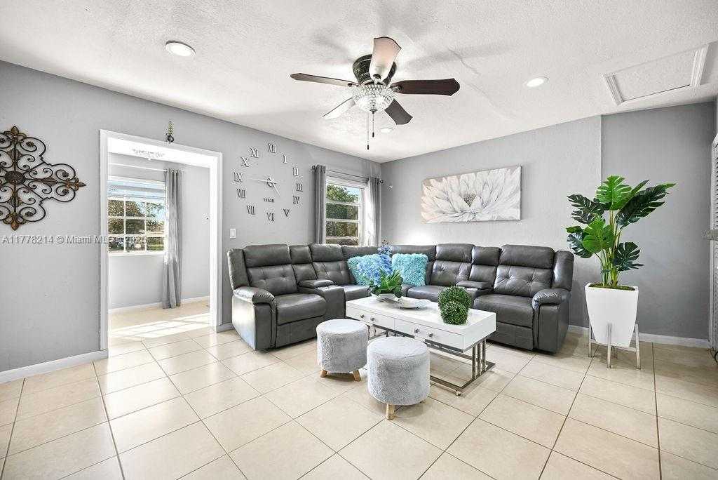Small Image of 1500 NORTH EAST 141ST ST, North Miami Number 12