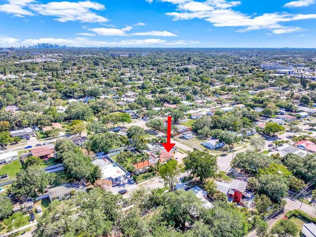 Small Image of 1500 NORTH EAST 141ST ST, North Miami Number 53