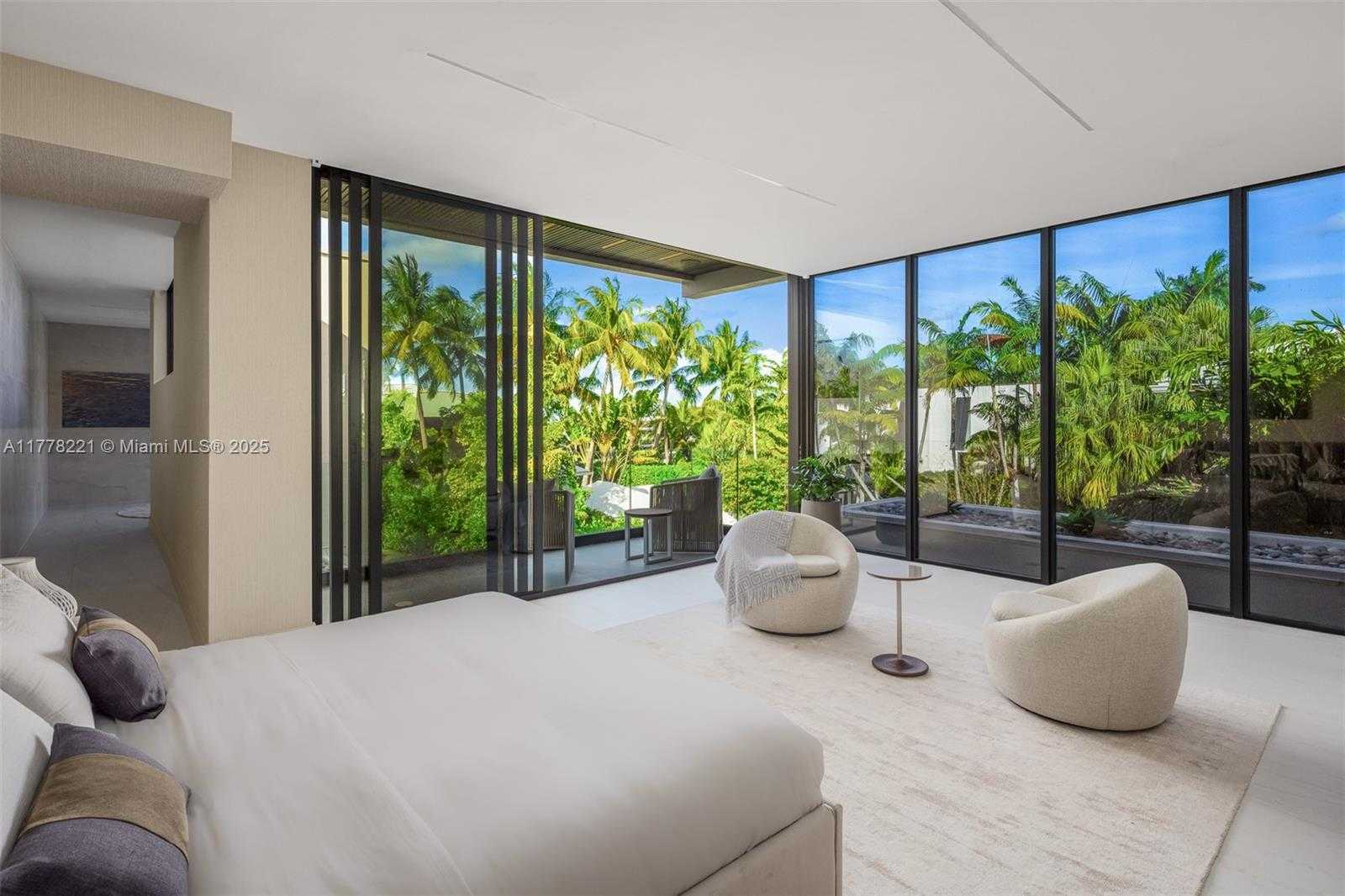 Small Image of 725 NORTH EAST 77TH STREET, Miami Number 17