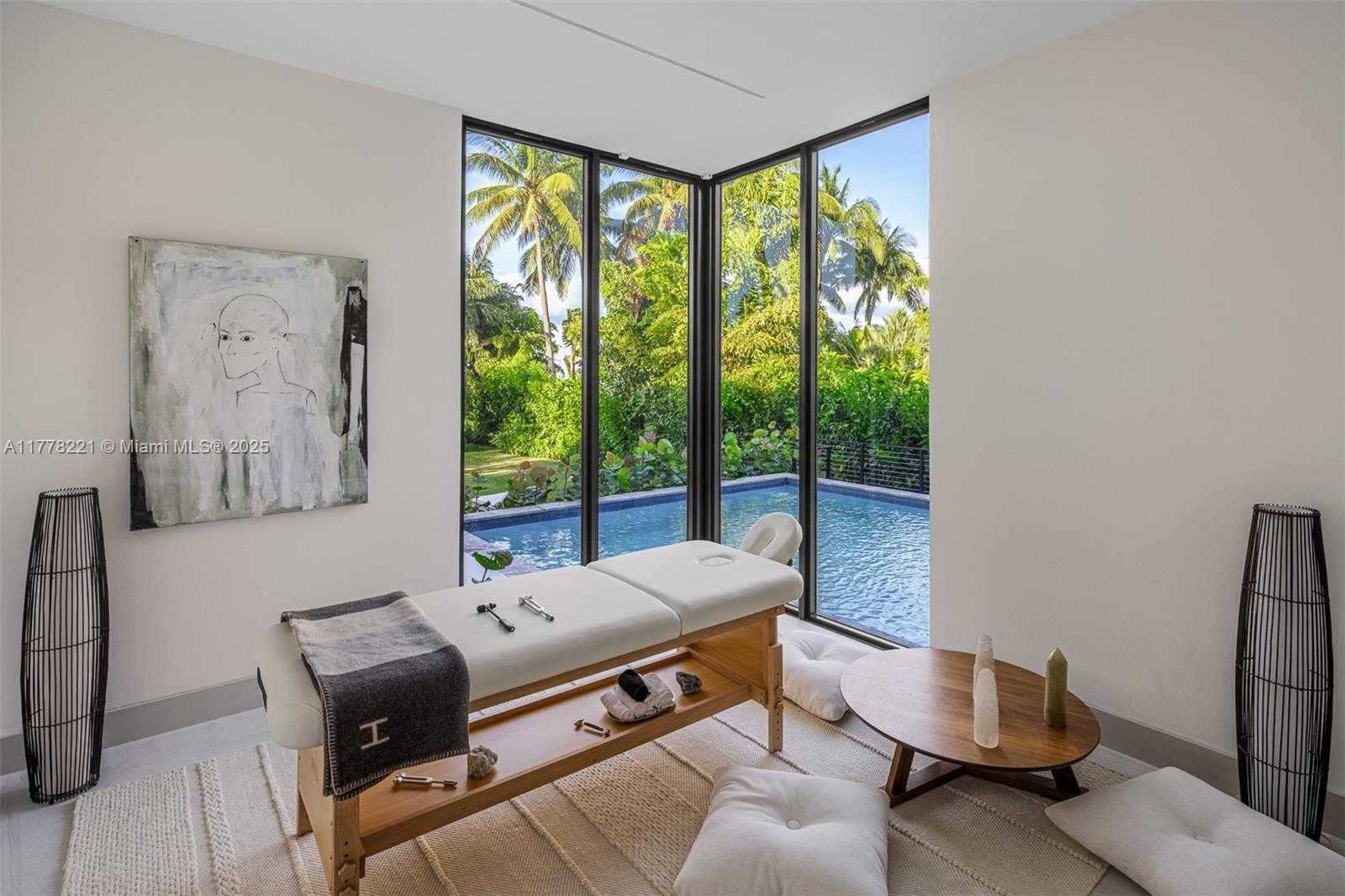 Small Image of 725 NORTH EAST 77TH STREET, Miami Number 26