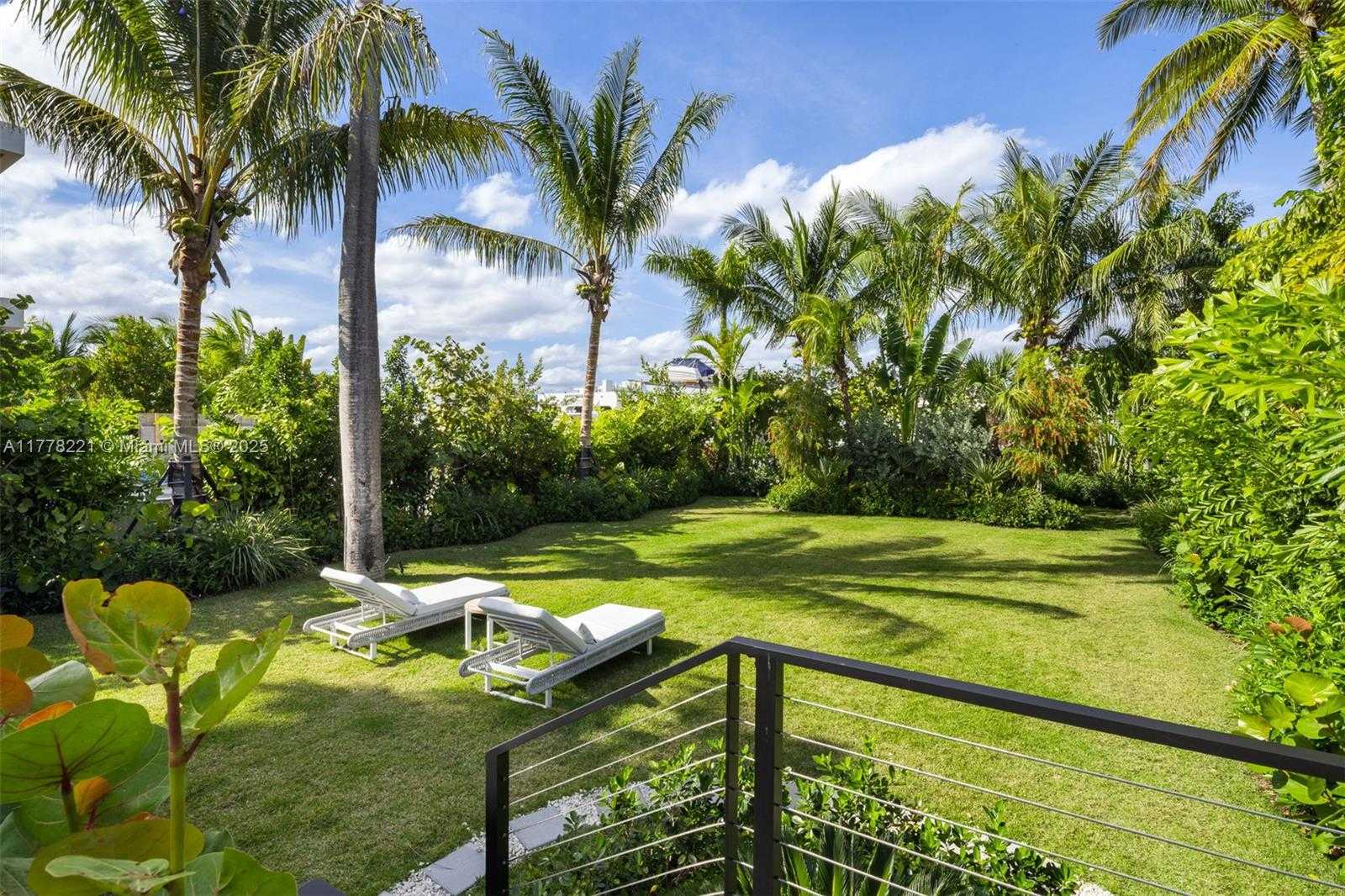 Small Image of 725 NORTH EAST 77TH STREET, Miami Number 29